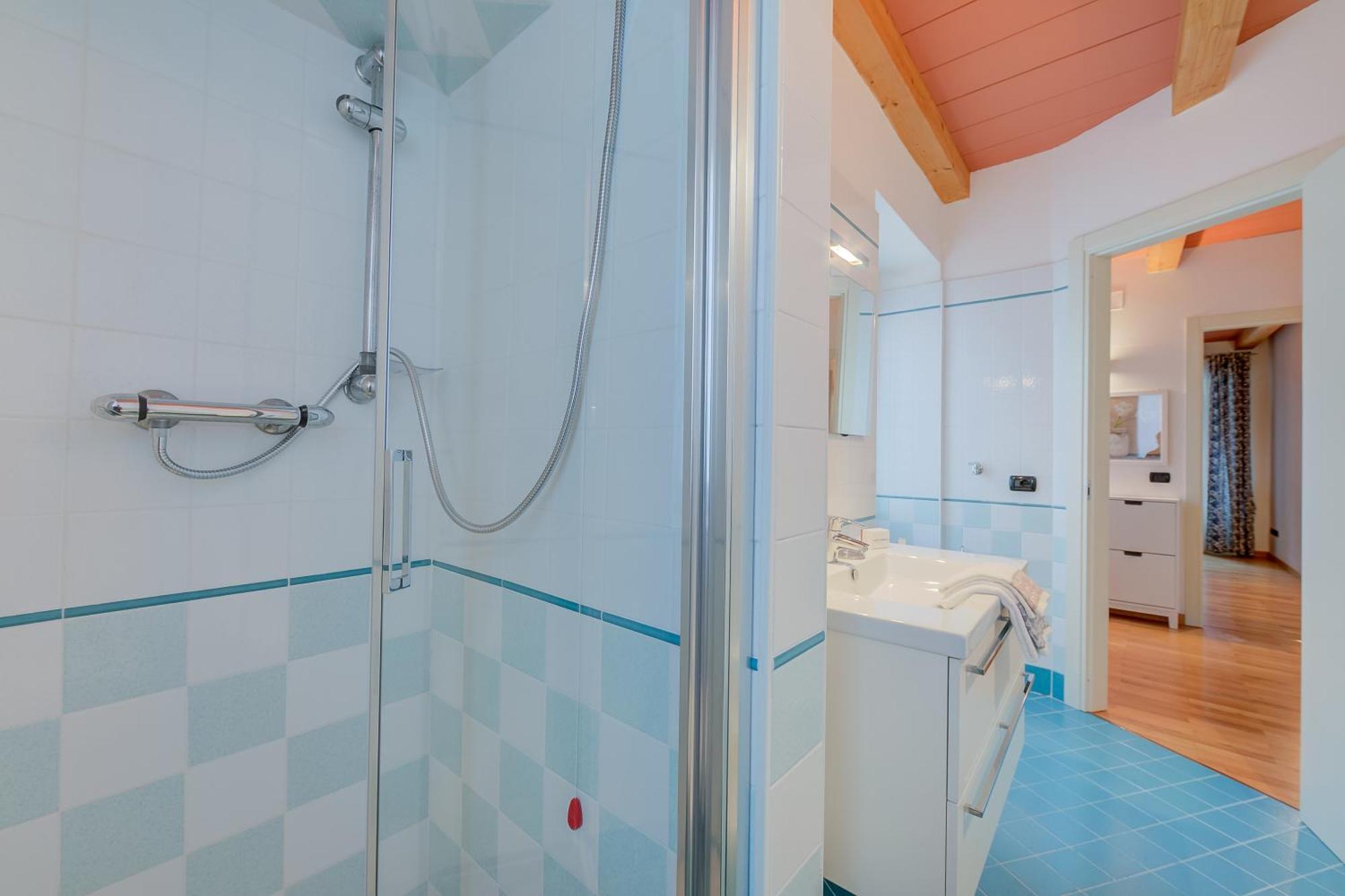 Concordia Apartment Laveno - Happy Rentals Eksteriør bilde